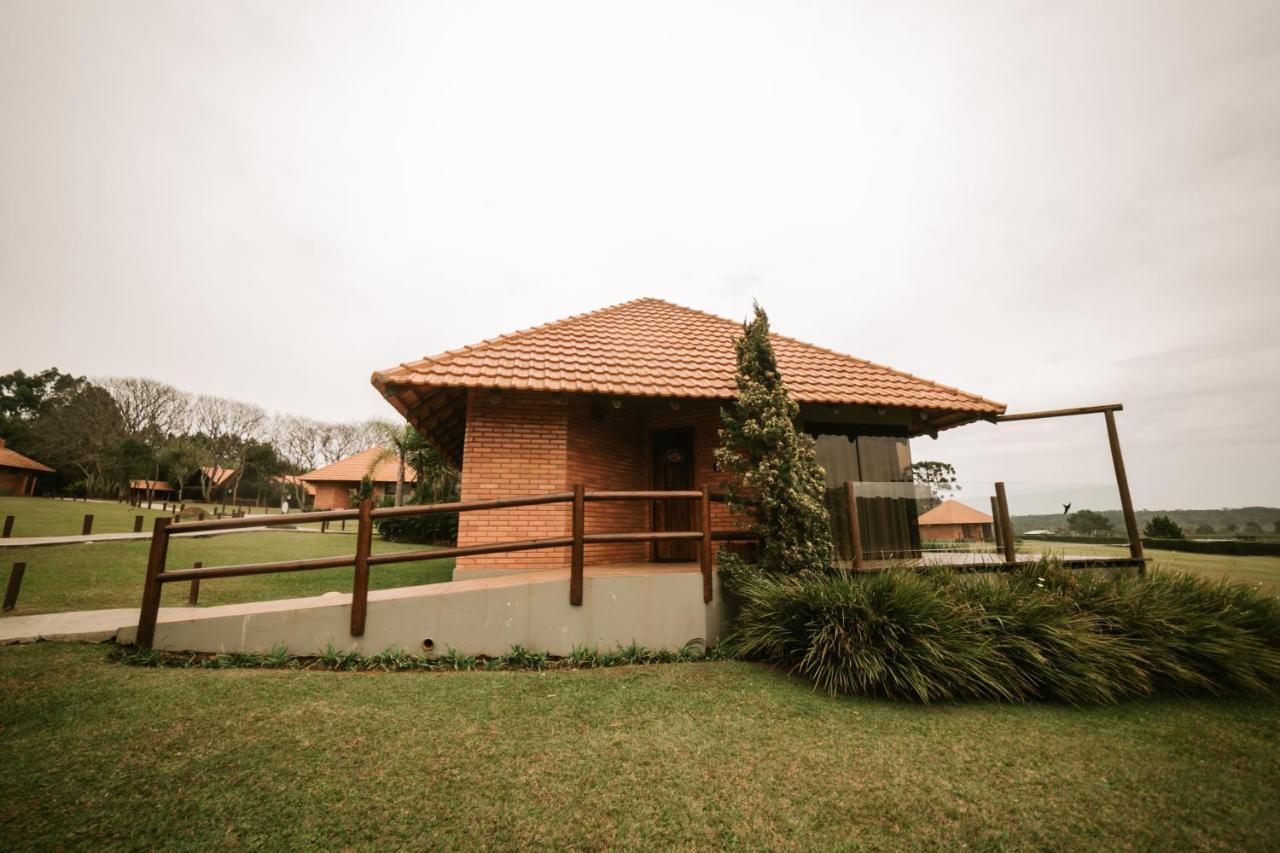 Vira Charme Resort Fernandes Pinheiro Extérieur photo