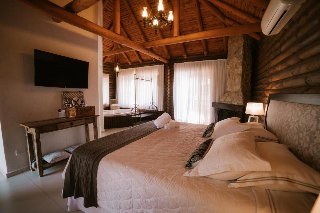 Vira Charme Resort Fernandes Pinheiro Extérieur photo