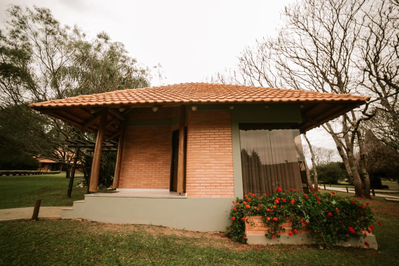 Vira Charme Resort Fernandes Pinheiro Extérieur photo