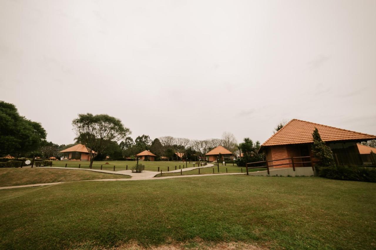 Vira Charme Resort Fernandes Pinheiro Extérieur photo
