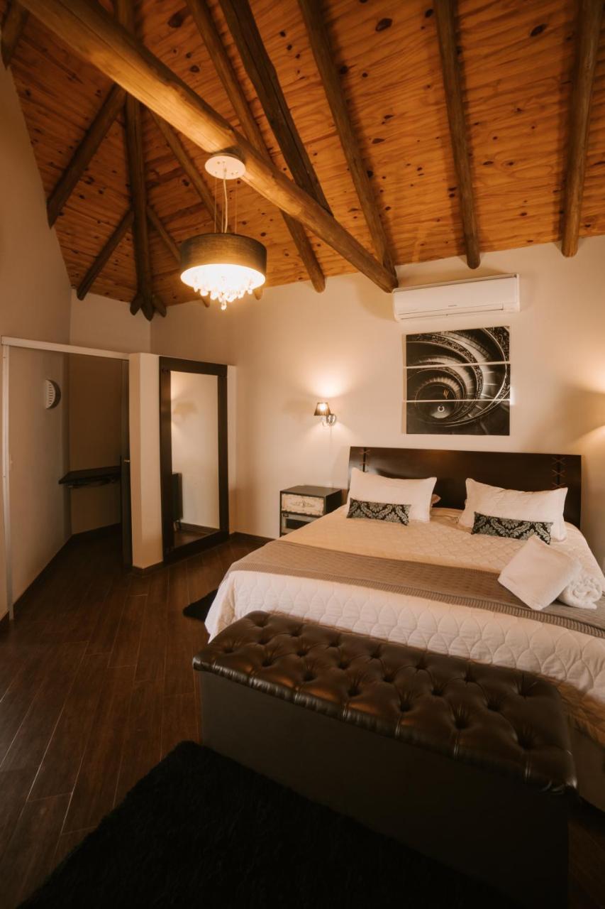 Vira Charme Resort Fernandes Pinheiro Extérieur photo