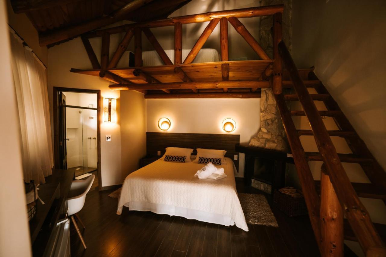 Vira Charme Resort Fernandes Pinheiro Extérieur photo