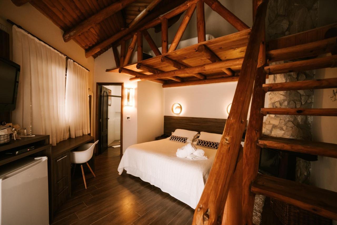 Vira Charme Resort Fernandes Pinheiro Extérieur photo